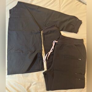 NWOT DOLAN Never Worn Charcoal Gray Scrub Set